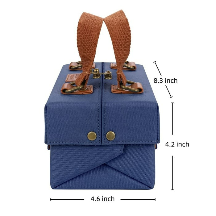 Leather storage bags are suitable for storing cosmetics.