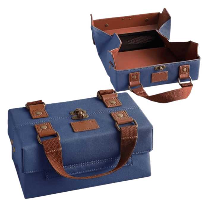 Leather storage bags are suitable for storing cosmetics.