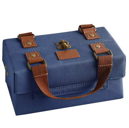 Leather storage bags are suitable for storing cosmetics.